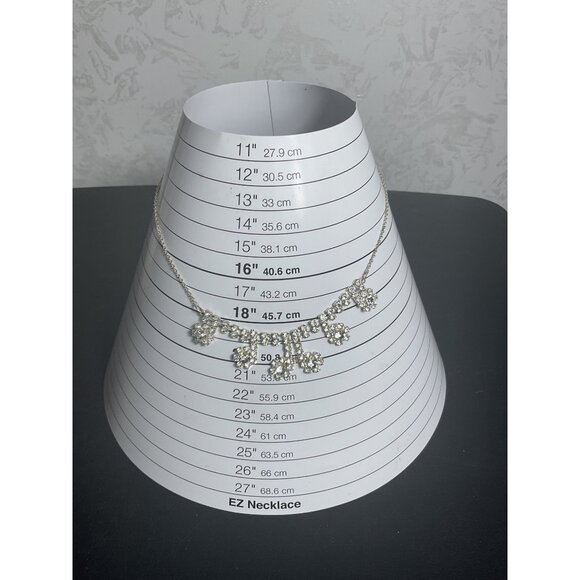 Vintage Rhinestone Flower Statement Necklace With Adjustable Chain - Picture 2 of 4